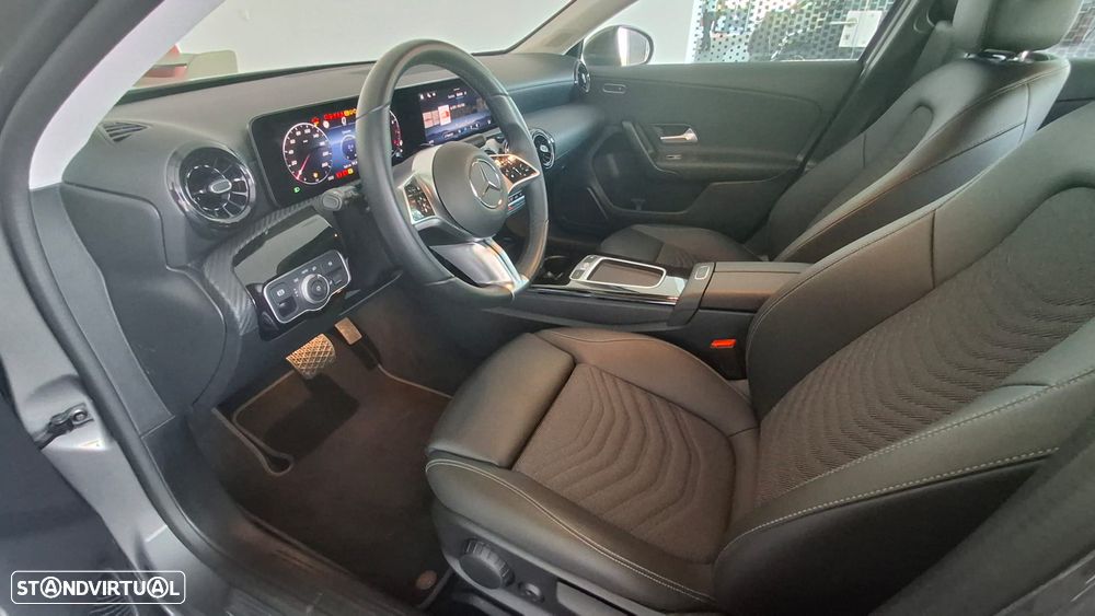 Mercedes-Benz A 200 Standard - 13