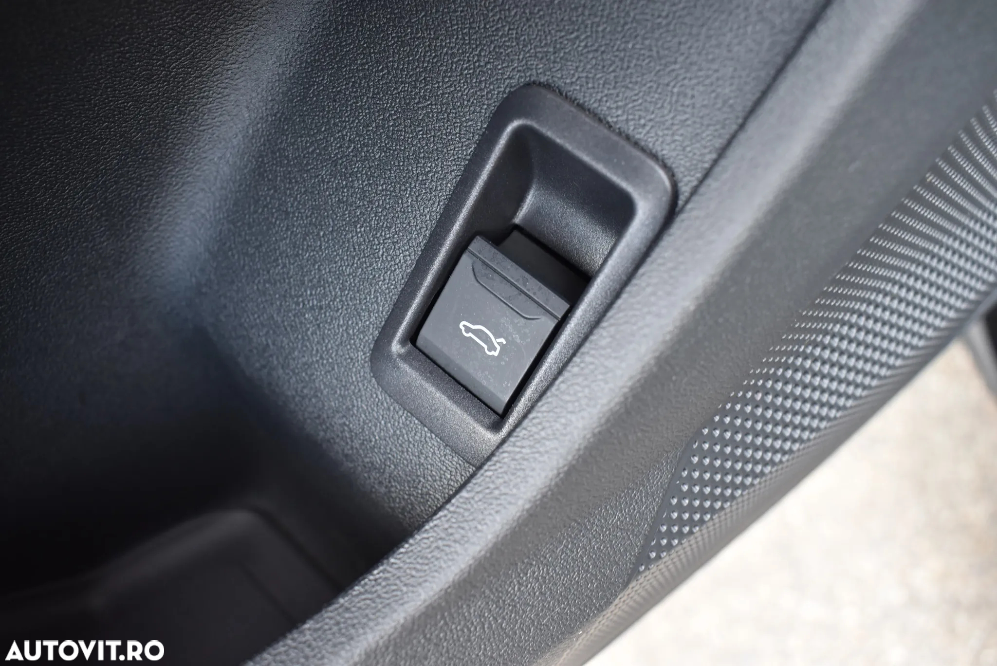 Audi A5 40 TFSI quattro S tronic - 11