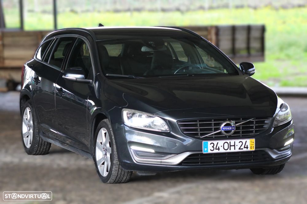 Volvo V60 1.6 D2 Momentum Eco Powershift - 5