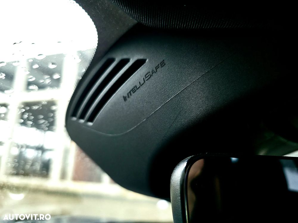 Volvo S60 T8 Recharge AWD Polestar Engineered - 34