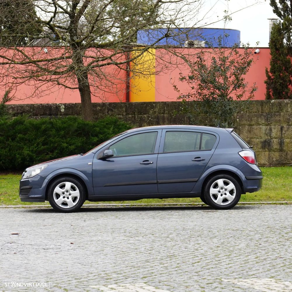 Opel Astra - 4