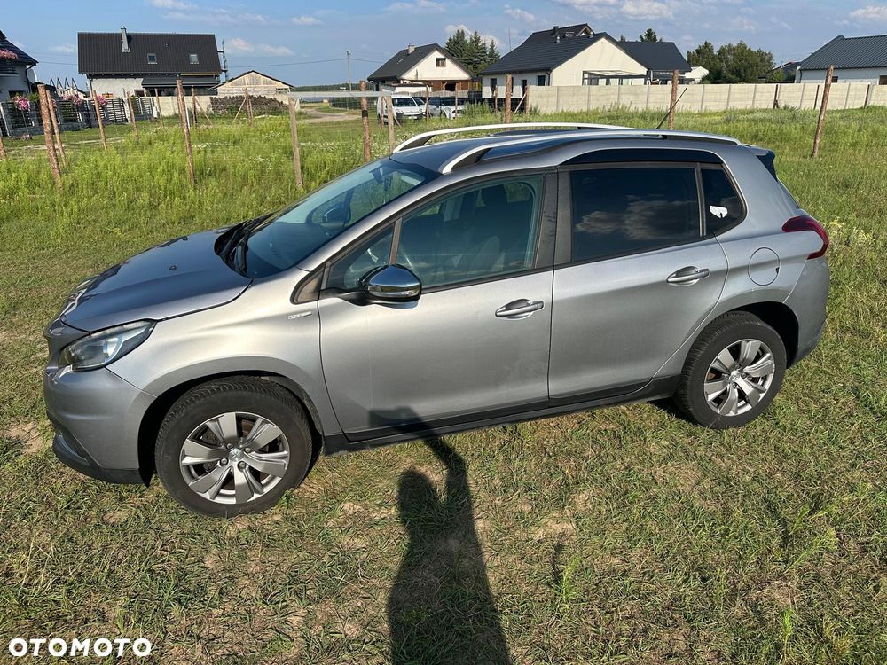 Peugeot 2008 PureTech 82 Allure - 32