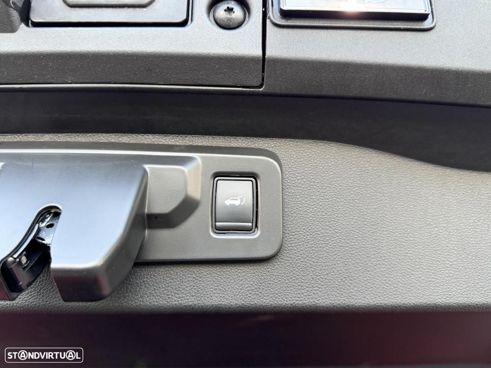 Renault Scénic E-Tech 220 Long Range Techno - 28