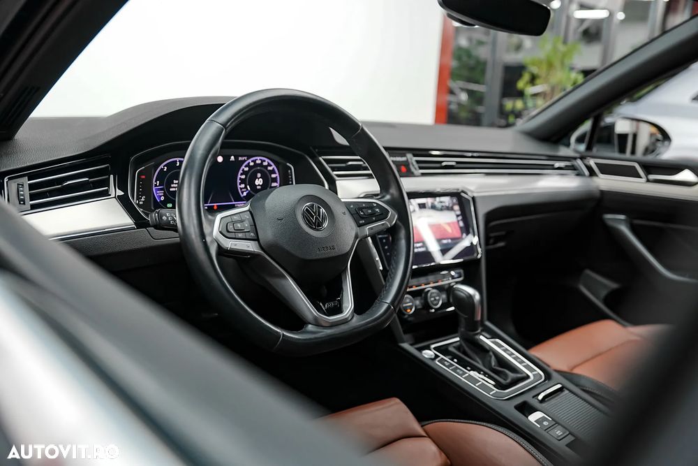 Volkswagen Passat 2.0 TDI DSG R Executive - 14