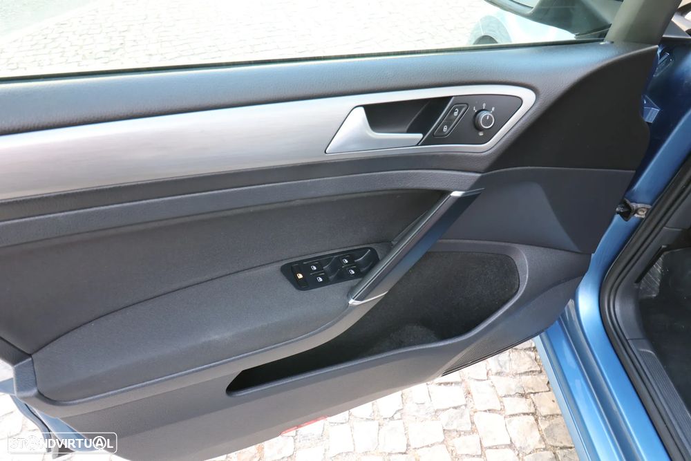 VW Golf Variant 1.6 TDi GPS Edition - 25
