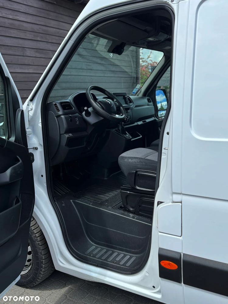 Renault Master - 11