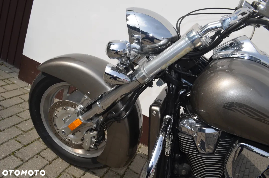 Honda VTX - 17