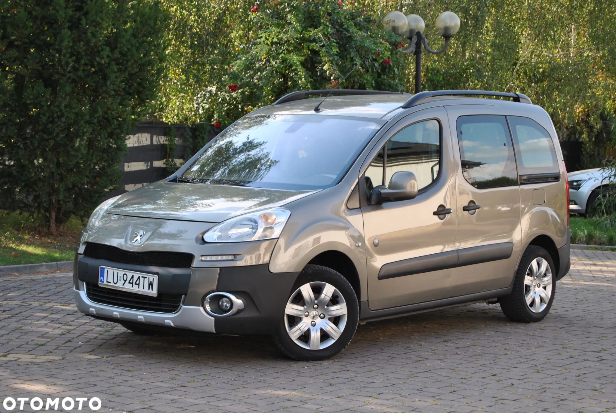 Peugeot Partner 1.6 HDi Outdoor - 1