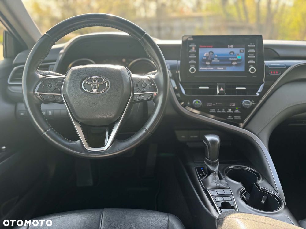 Toyota Camry 2.5 Hybrid Comfort CVT - 34