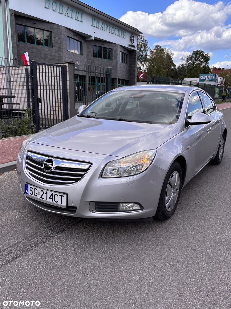 Opel Insignia 1.8 Cosmo - 1