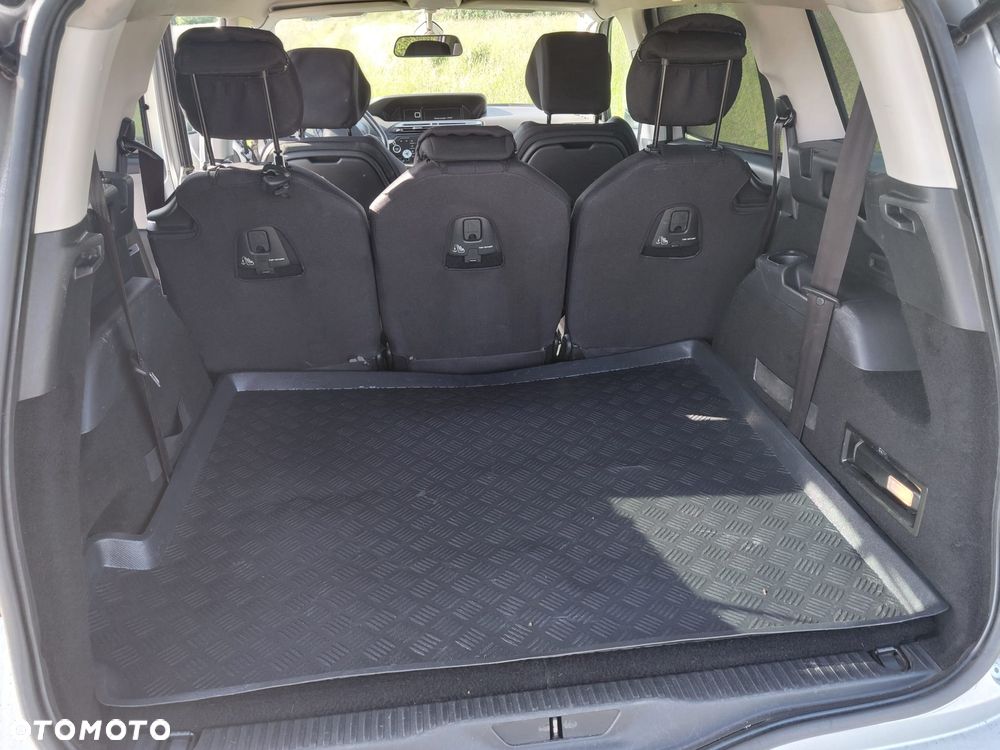 Citroën C4 Picasso - 22