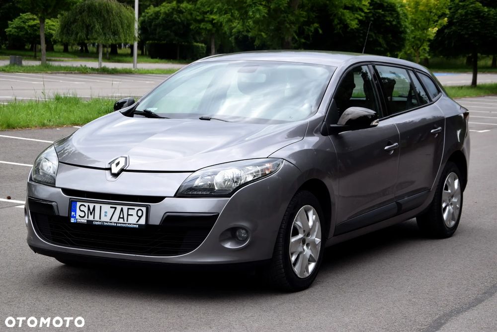 Renault Megane 1.6 16V Dynamique Euro5 - 1