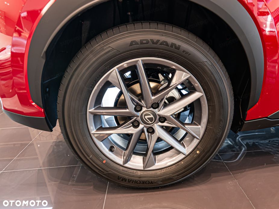 Lexus LBX 1.5 Hybrid - 15