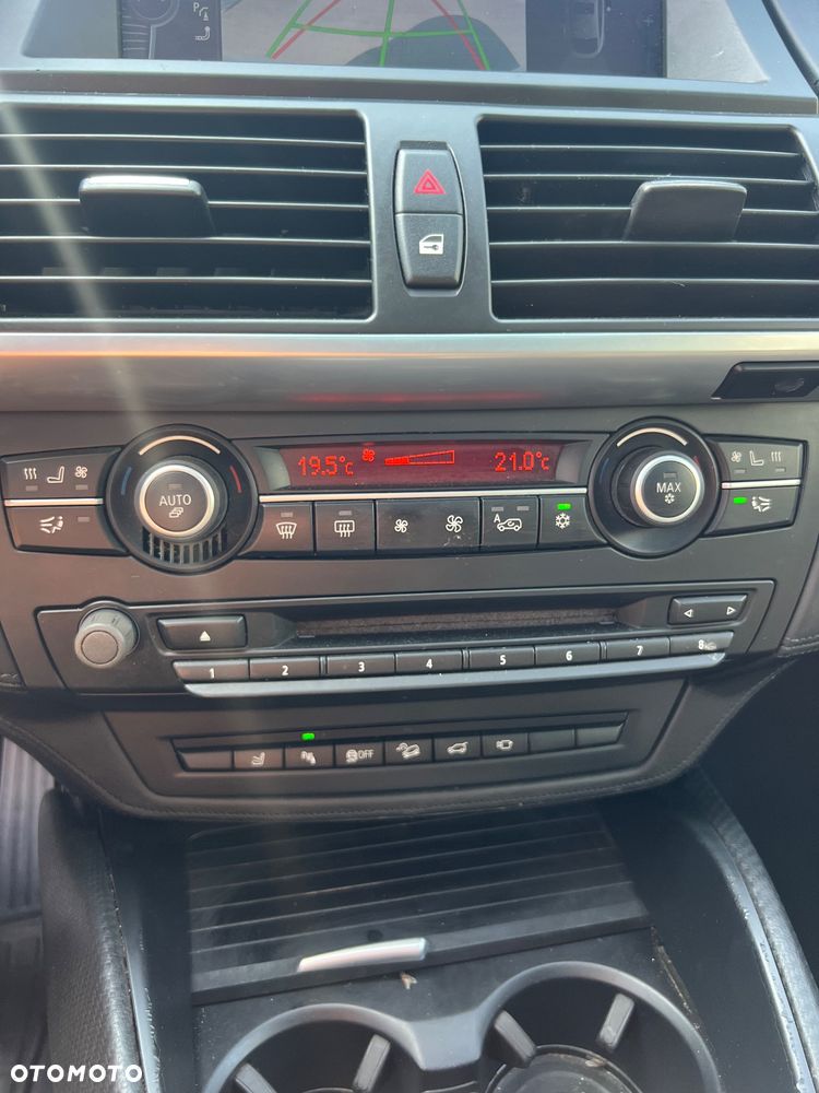 BMW X6 xDriveM50d - 28