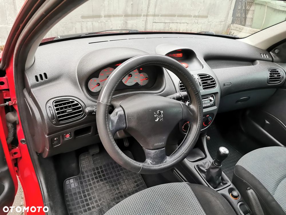 Peugeot 206 1.1 Mistral - 19