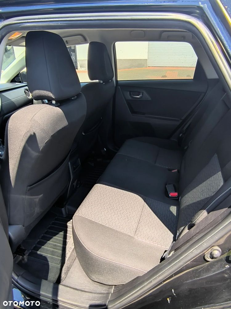 Toyota Auris 1.6 Edition - 9