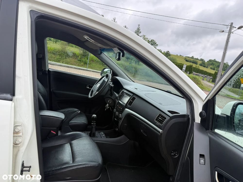 SsangYong/KGM Korando 2.0 E-XDi DPF 2WD Crystal - 13