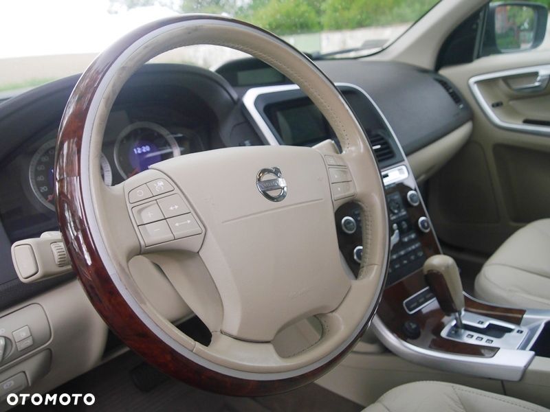 Volvo XC 60 - 18
