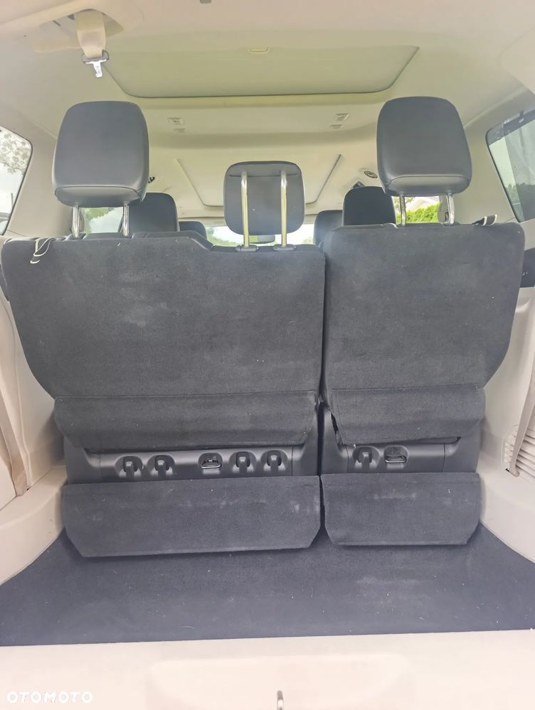 Chrysler Pacifica - 13