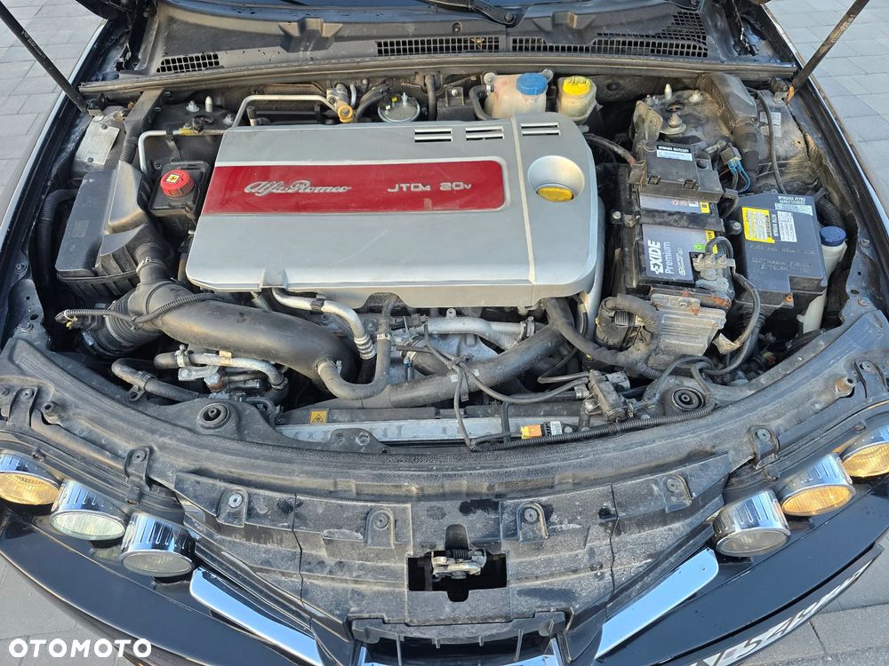 Alfa Romeo 159 2.4 JTDM 20V DPF Q-Tronic Distinctive - 17