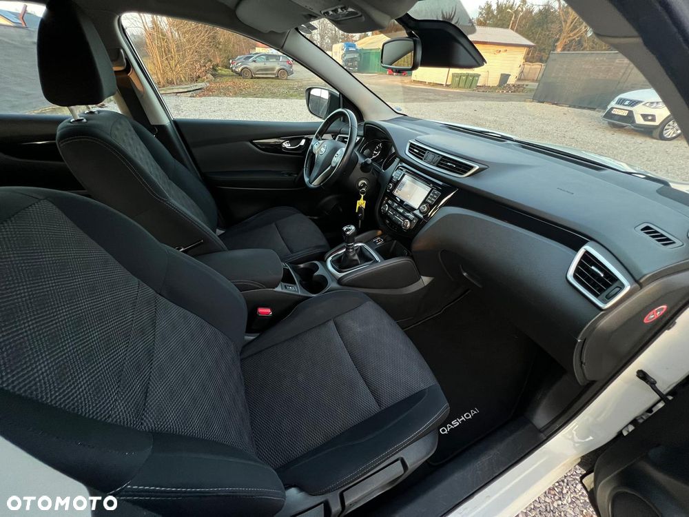 Nissan Qashqai 1.6 DIG-T Tekna - 22