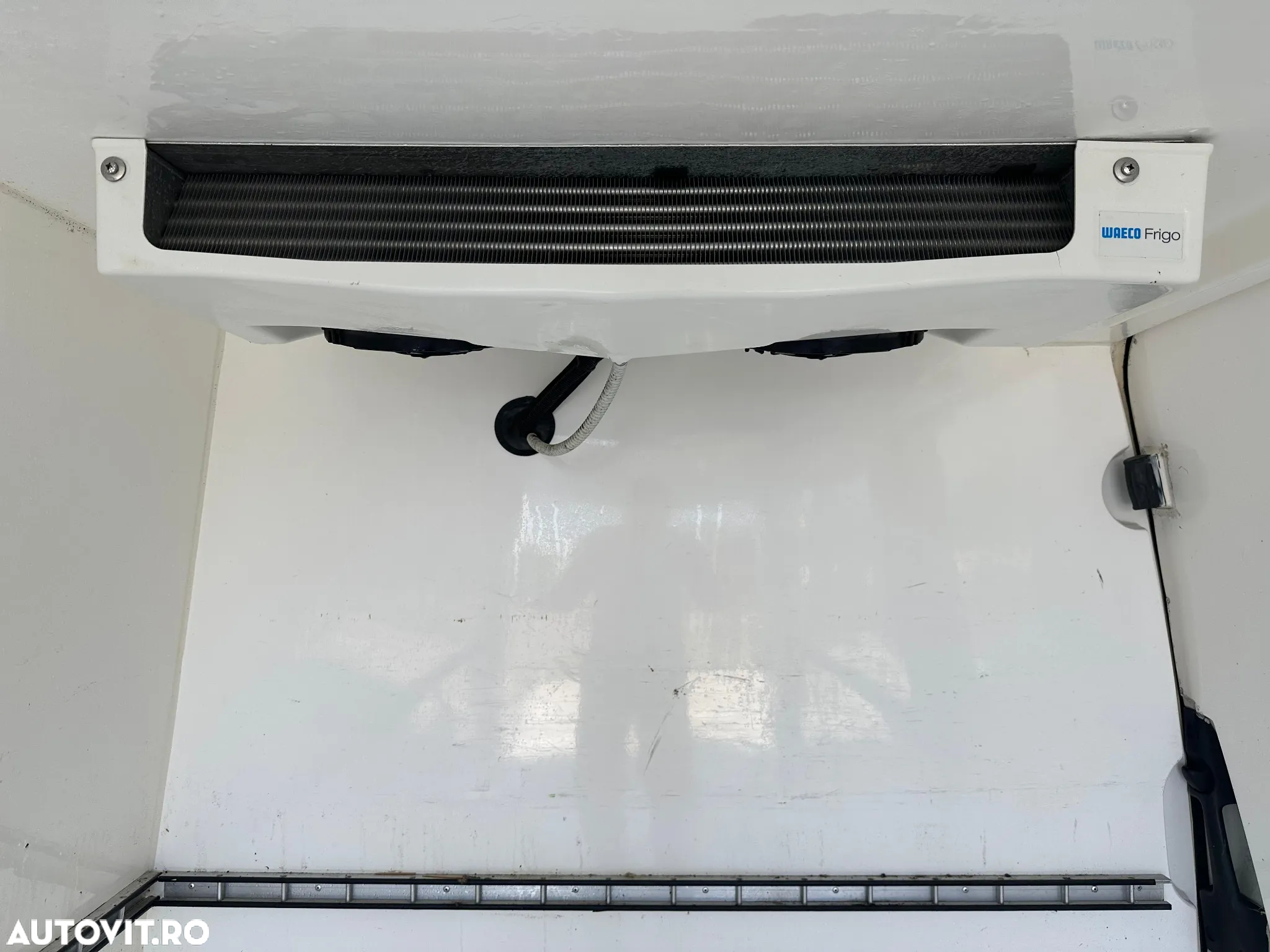 Volkswagen Crafter - 12