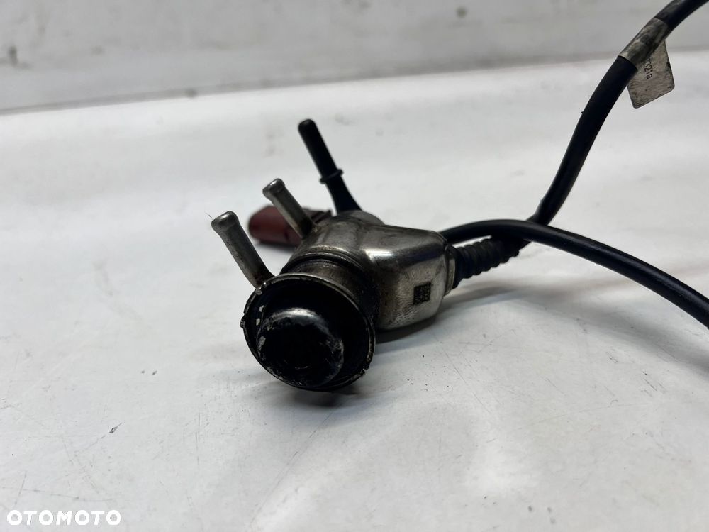 WTRYSKIWACZ WTRYSK ADBLUE AUDI A4 B9 A5 A6 C7 2.0 TDI 04L131113S - 5
