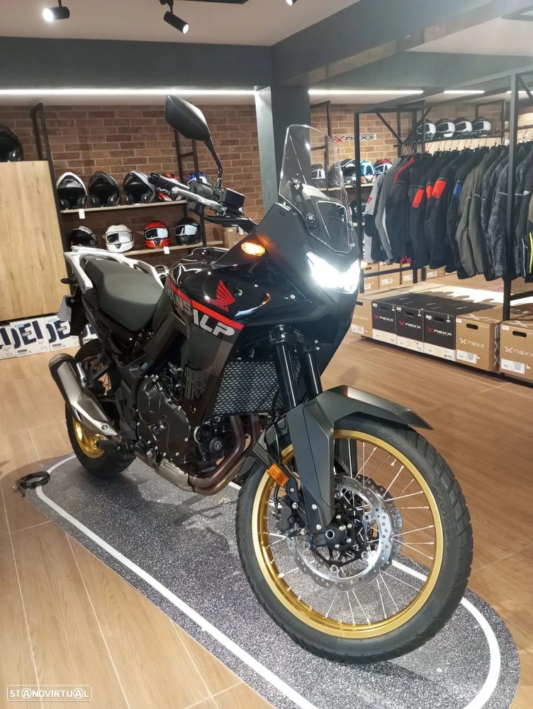 Honda Transalp XL 750 - 1