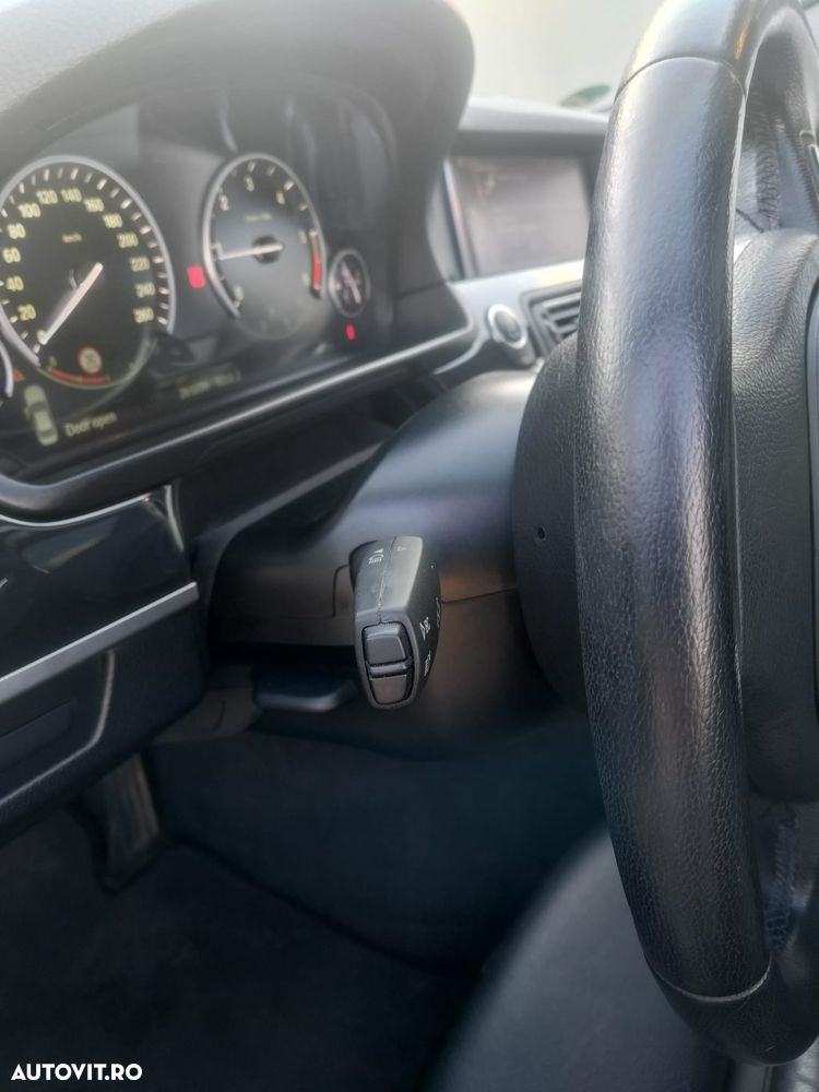 BMW Seria 5 520d - 16