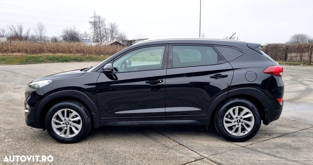 Hyundai Tucson 1.6 GDI 2WD 6MT Comfort - 16
