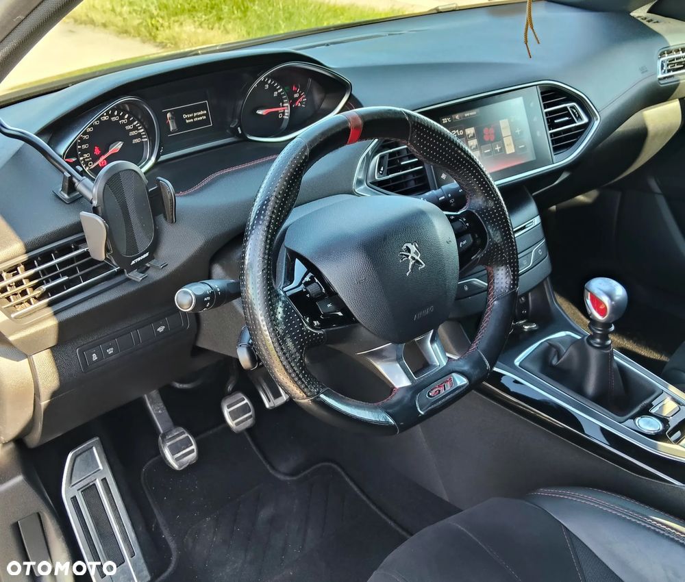 Peugeot 308 - 10