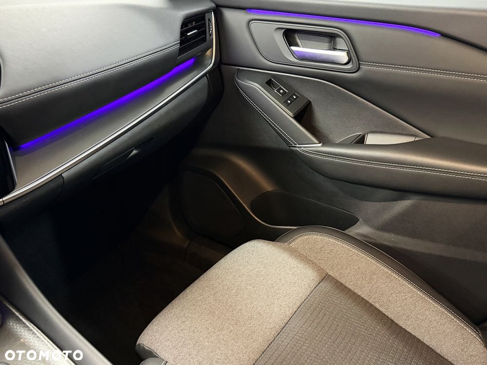 Nissan Qashqai 1.3 DIG-T MHEV Xtronic N-Connecta - 8