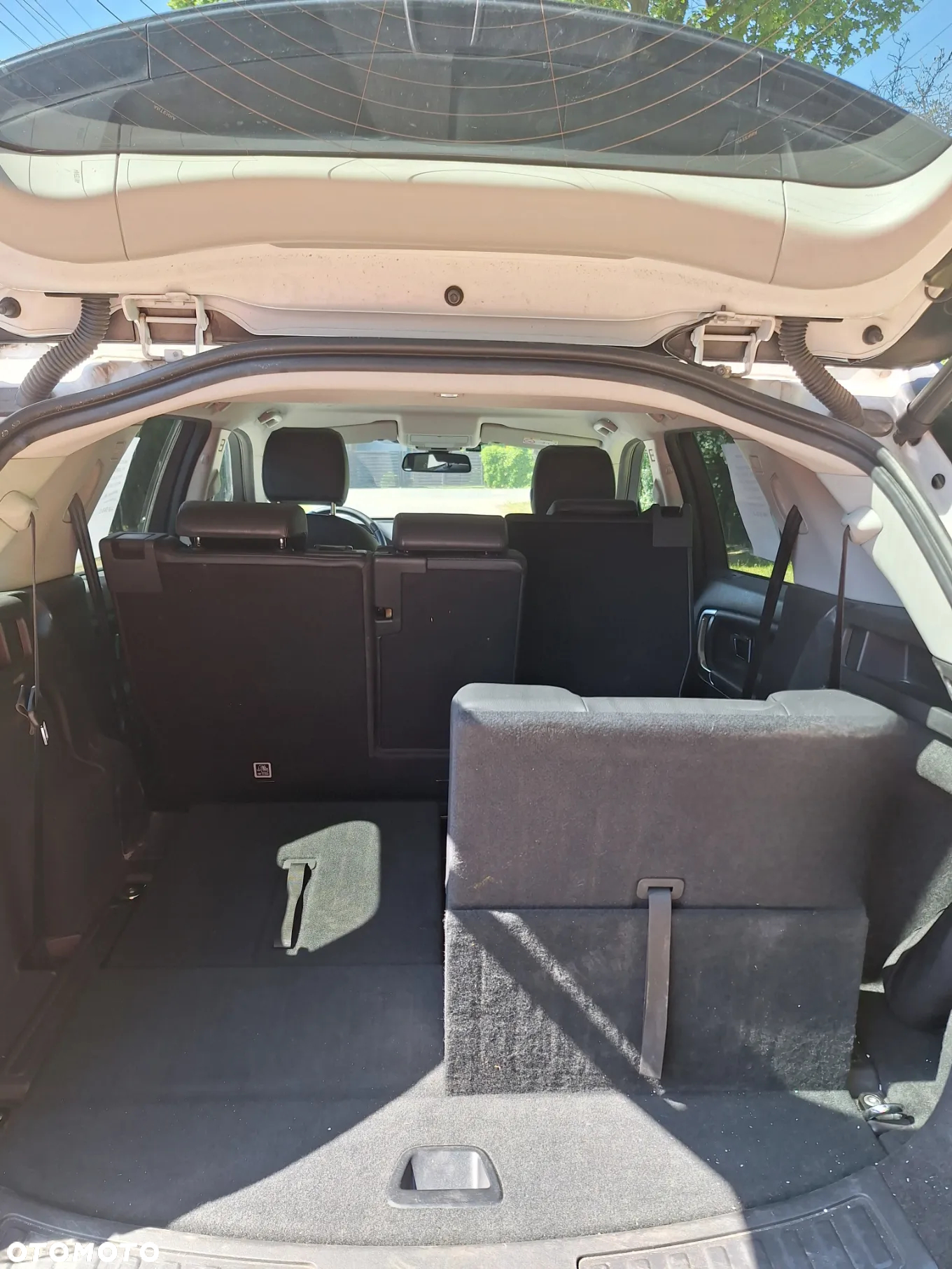 Land Rover Discovery Sport - 25