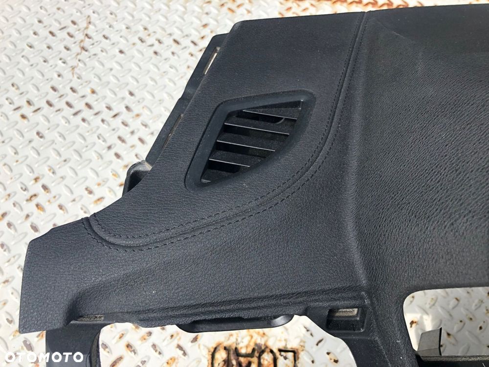 bmw x1 f48 deska kokpit konsola poduszki pasy - 4