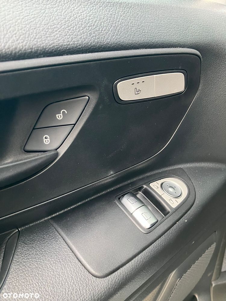Mercedes-Benz Vito 112e eVito Furgon długi - 13