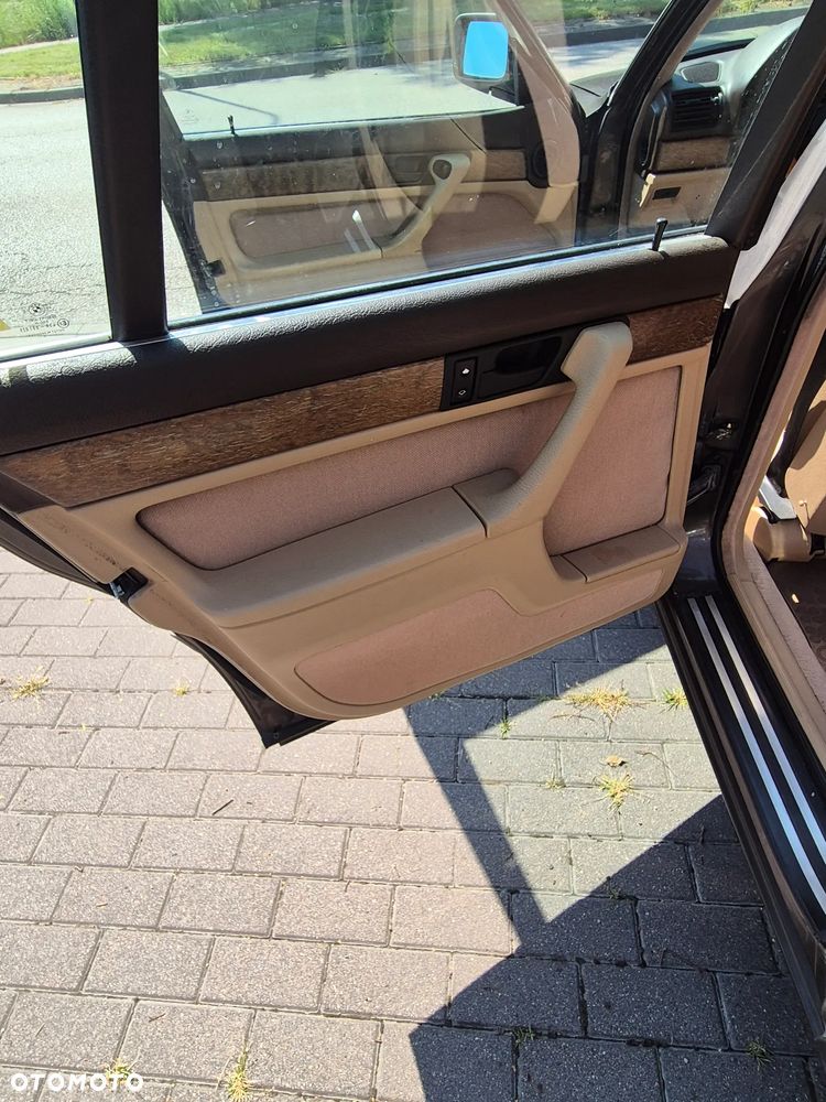 BMW Seria 7 730i - 4