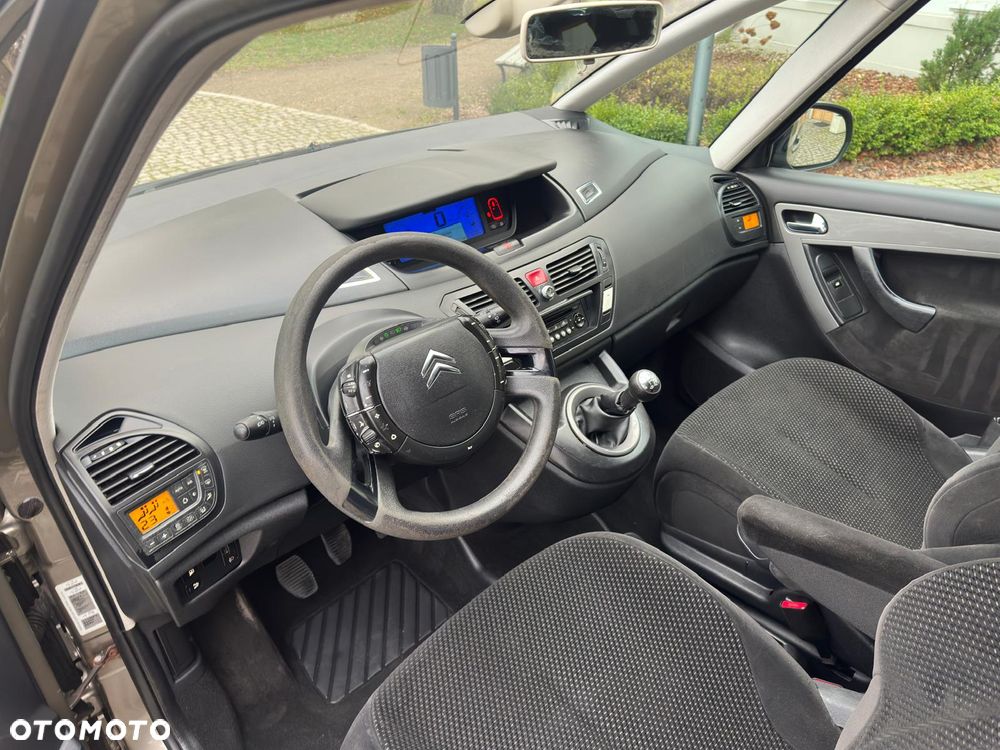 Citroën C4 Grand Picasso 1.8 16V Style - 25