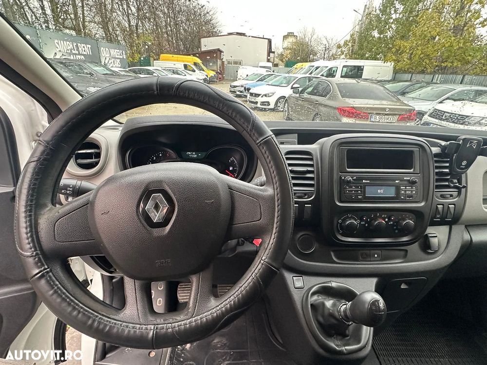 Renault Trafic - 9