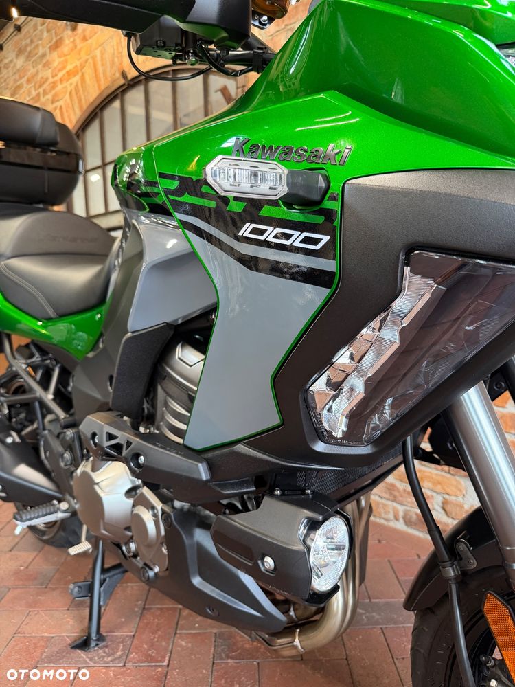 Kawasaki Versys 1000 - 9