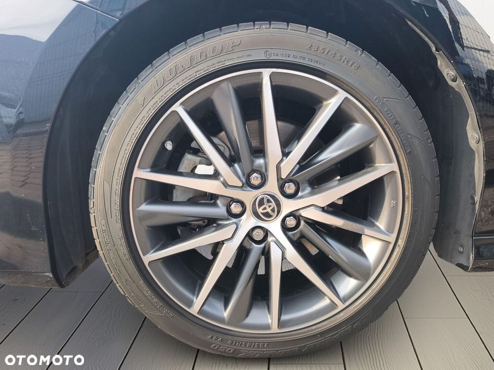 Toyota Camry 2.5 Hybrid Executive CVT - 21