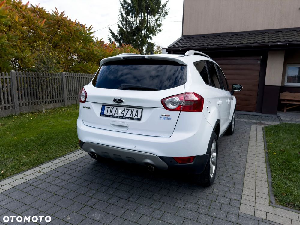 Ford Kuga 2.0 TDCi 4x4 Titanium - 3