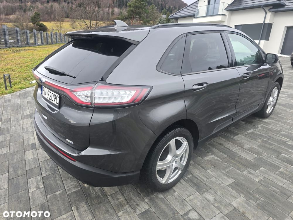 Ford Edge - 5