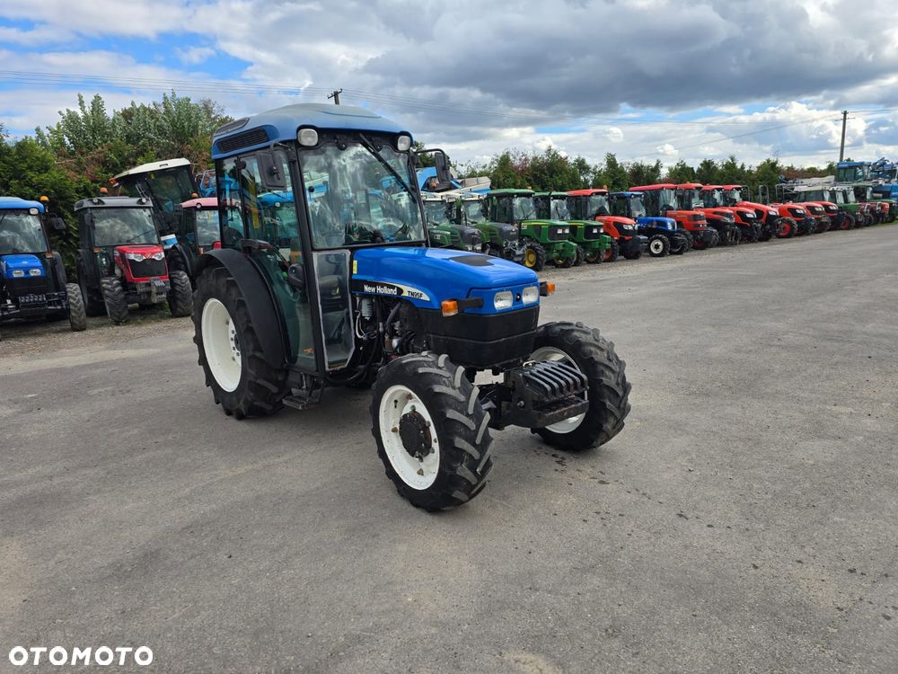 New Holland TN 95F - 2