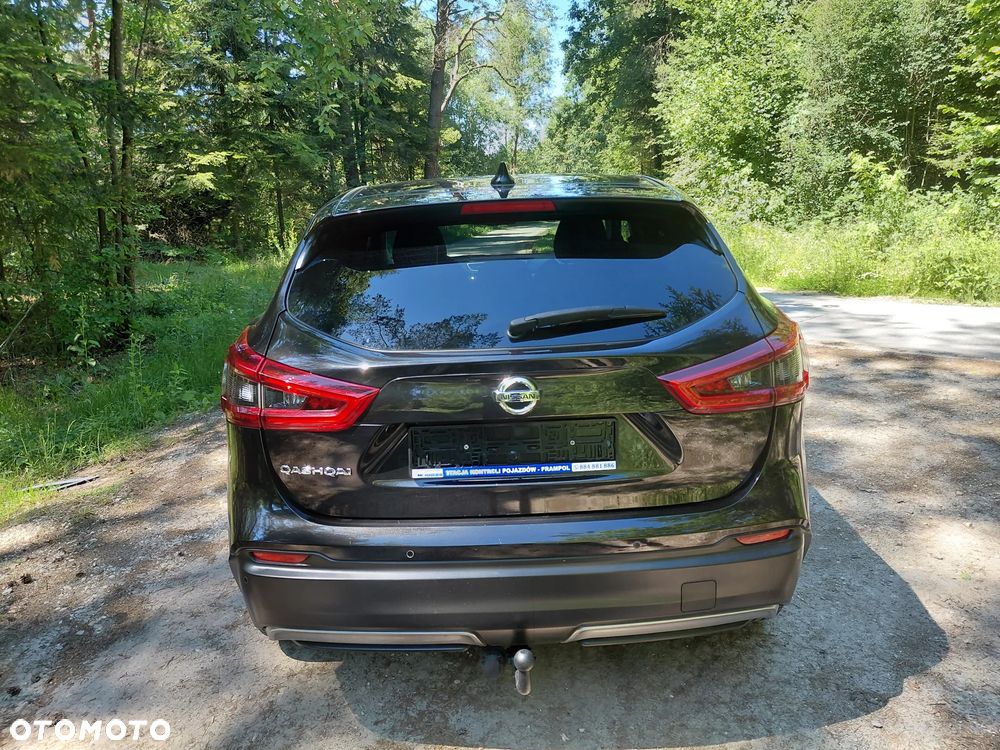 Nissan Qashqai 1.3 DIG-T N-WAY - 4