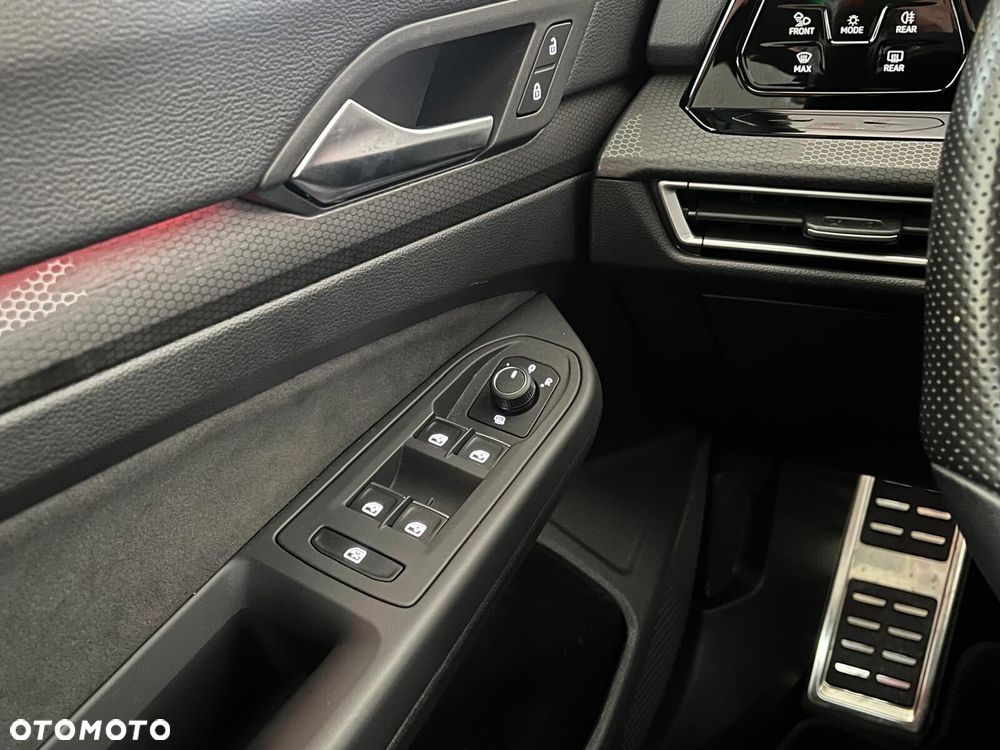 Volkswagen Golf 2.0 TSI OPF DSG GTI - 19