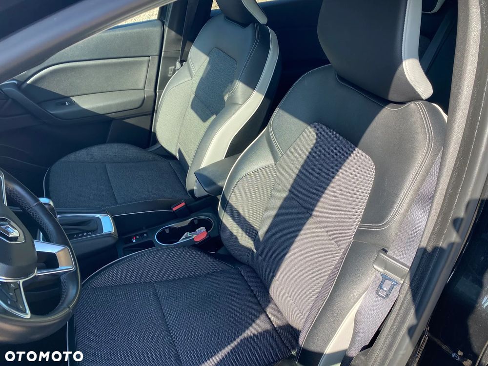 Renault Captur - 12