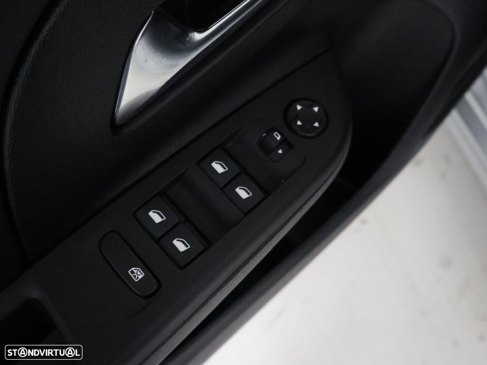 Opel Corsa 1.2 Edition - 12