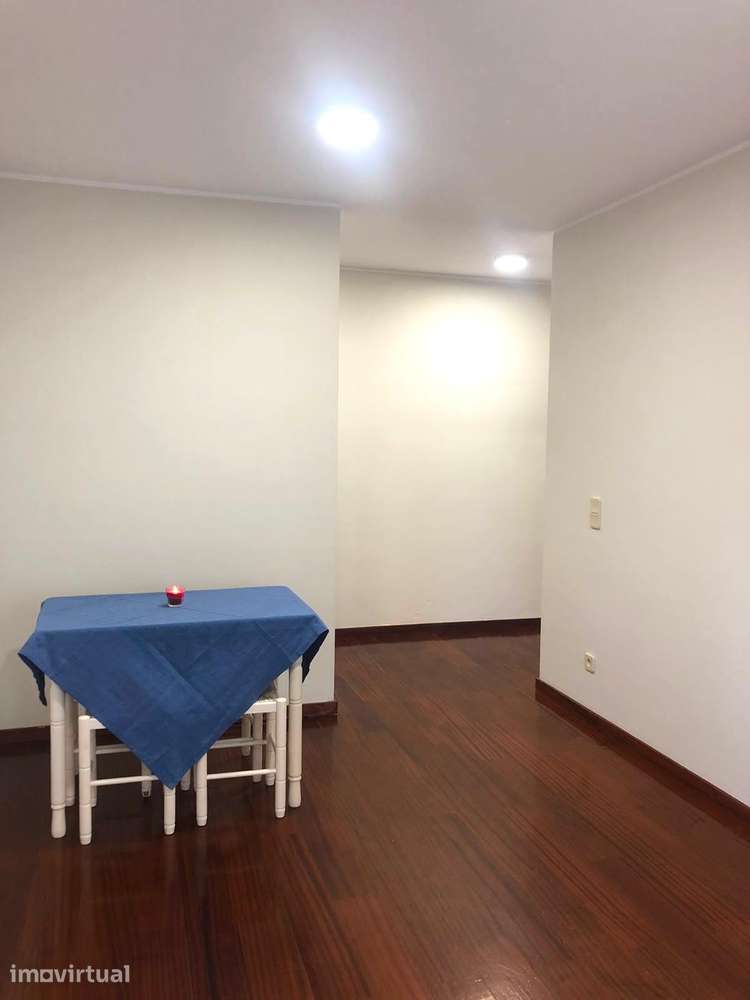 Apartamento T1 na Praceta José Fernandes Caldas, 146. Afurada - Grande imagem: 3/13