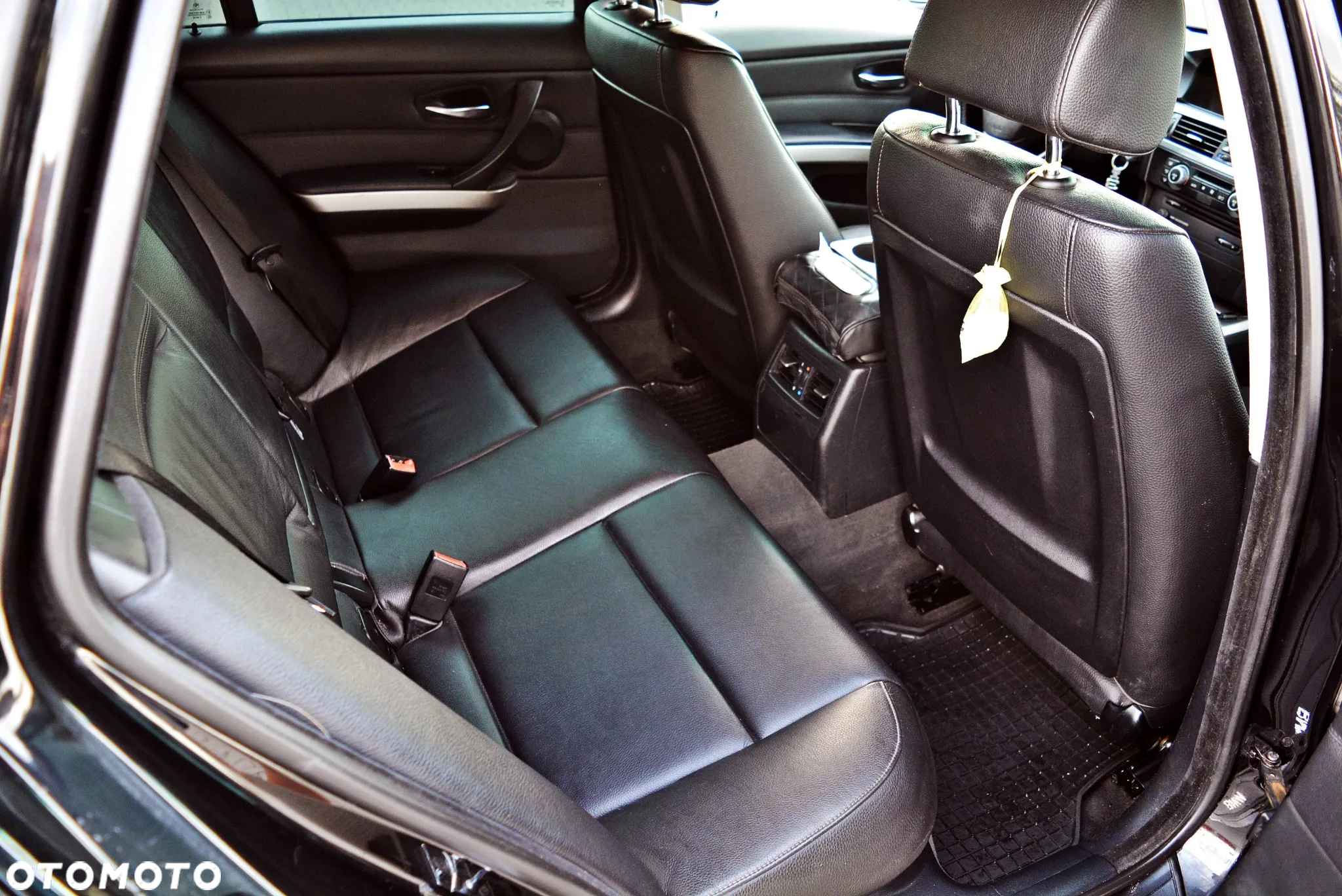 BMW Seria 3 320d DPF Touring Edition Fleet Sport - 16