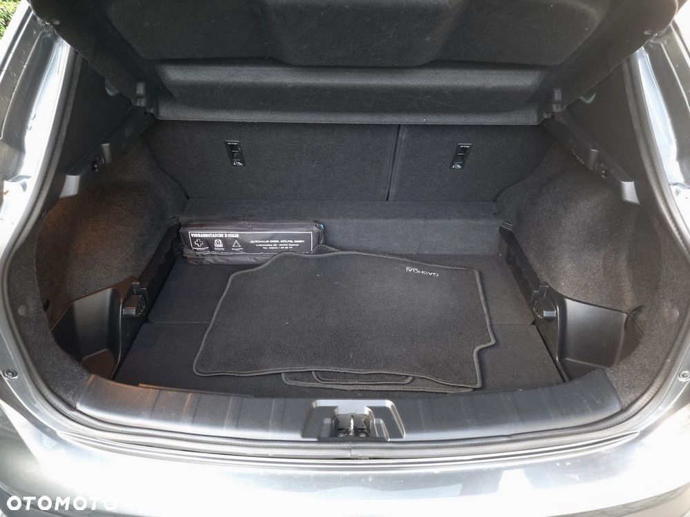 Nissan Qashqai 1.6 DIG-T N-Vision - 36